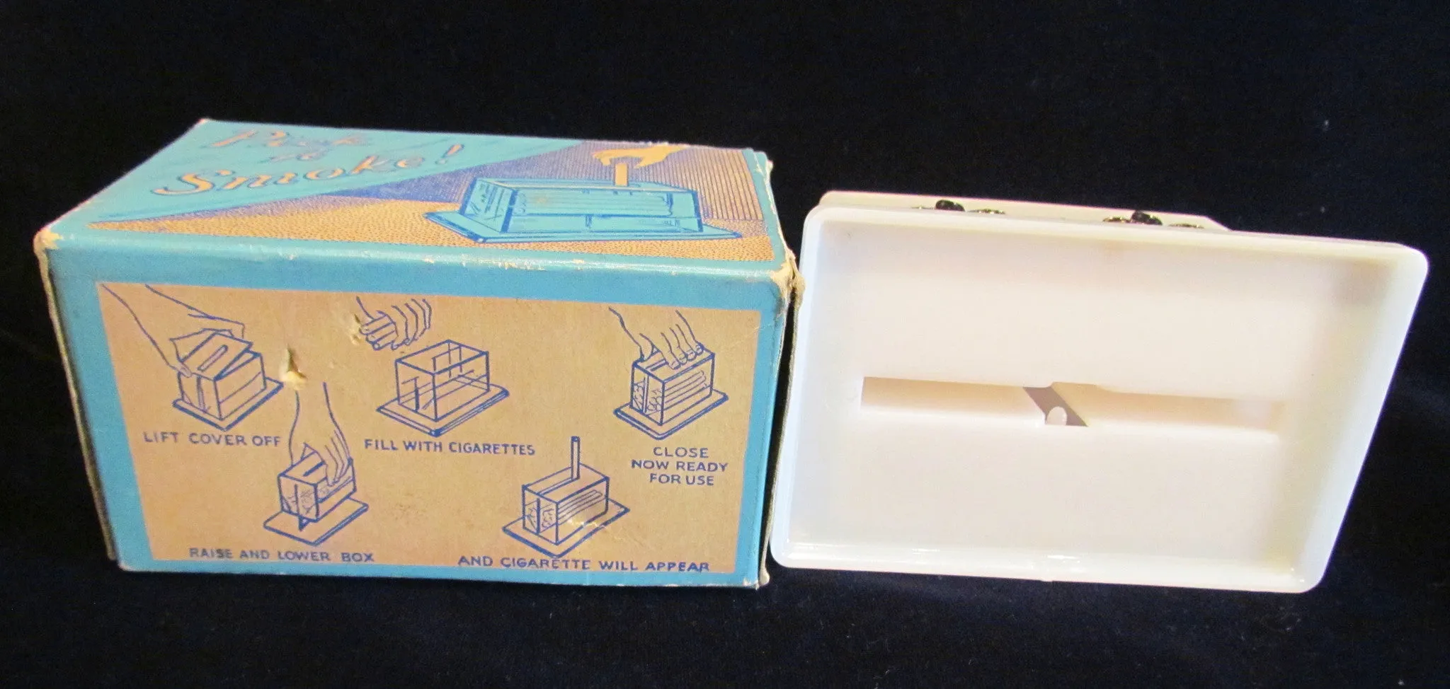 1950s Cigarette Dispenser Pick A Smoke Cigarette Box Fleur De Lis Unused In Original Box