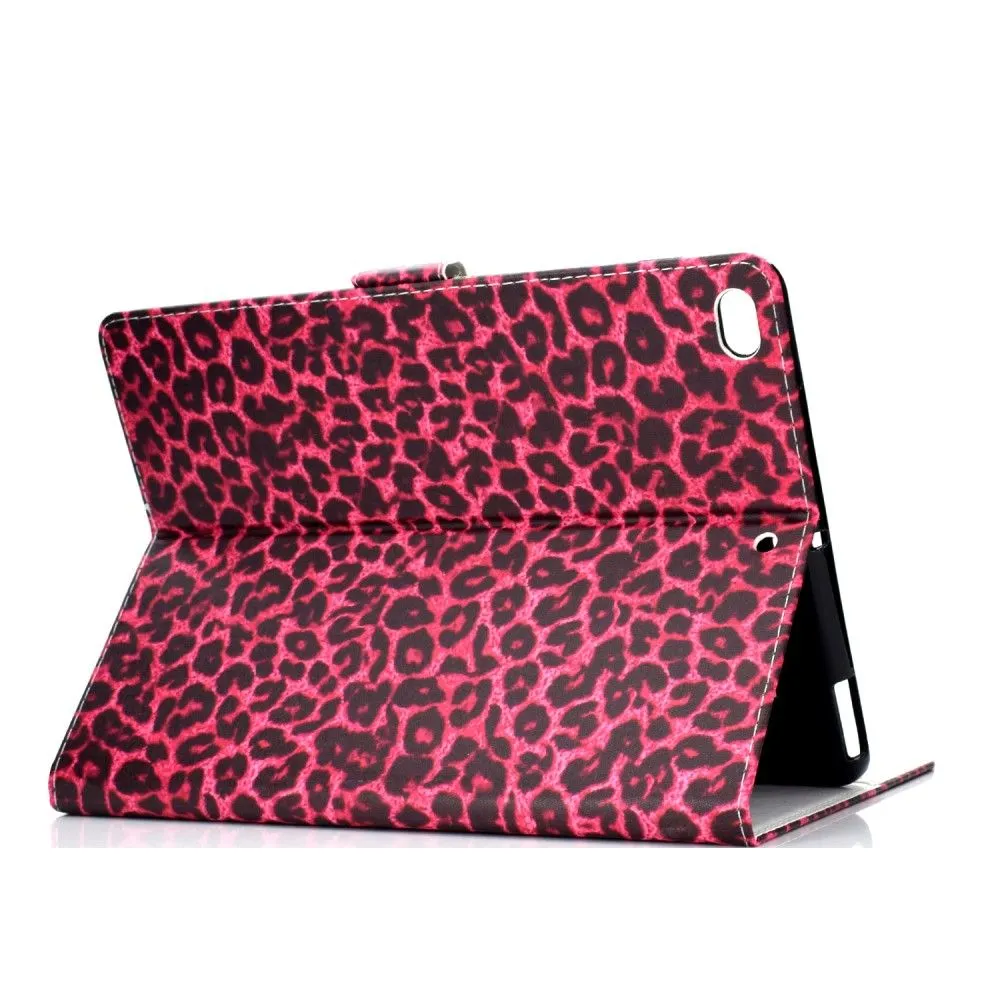 iPad 10.2 (2021) / Air (2019) cool pattern leather flip case - Red Leopard Texture