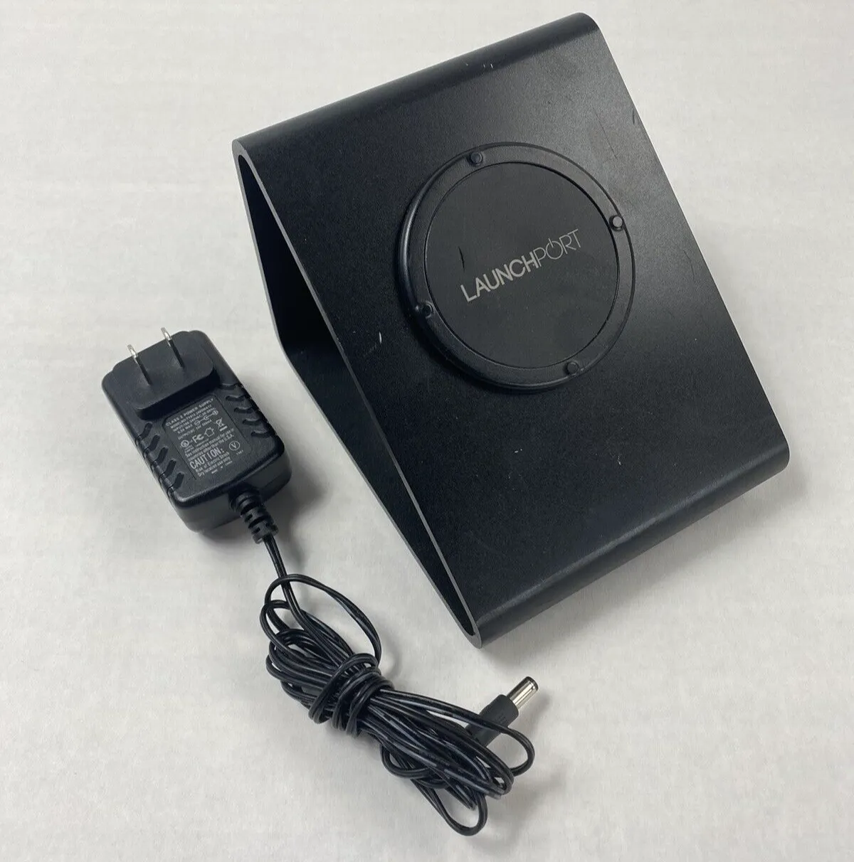 iPort LaunchPort Wireless Charging Base Station with AC Adapter Tested