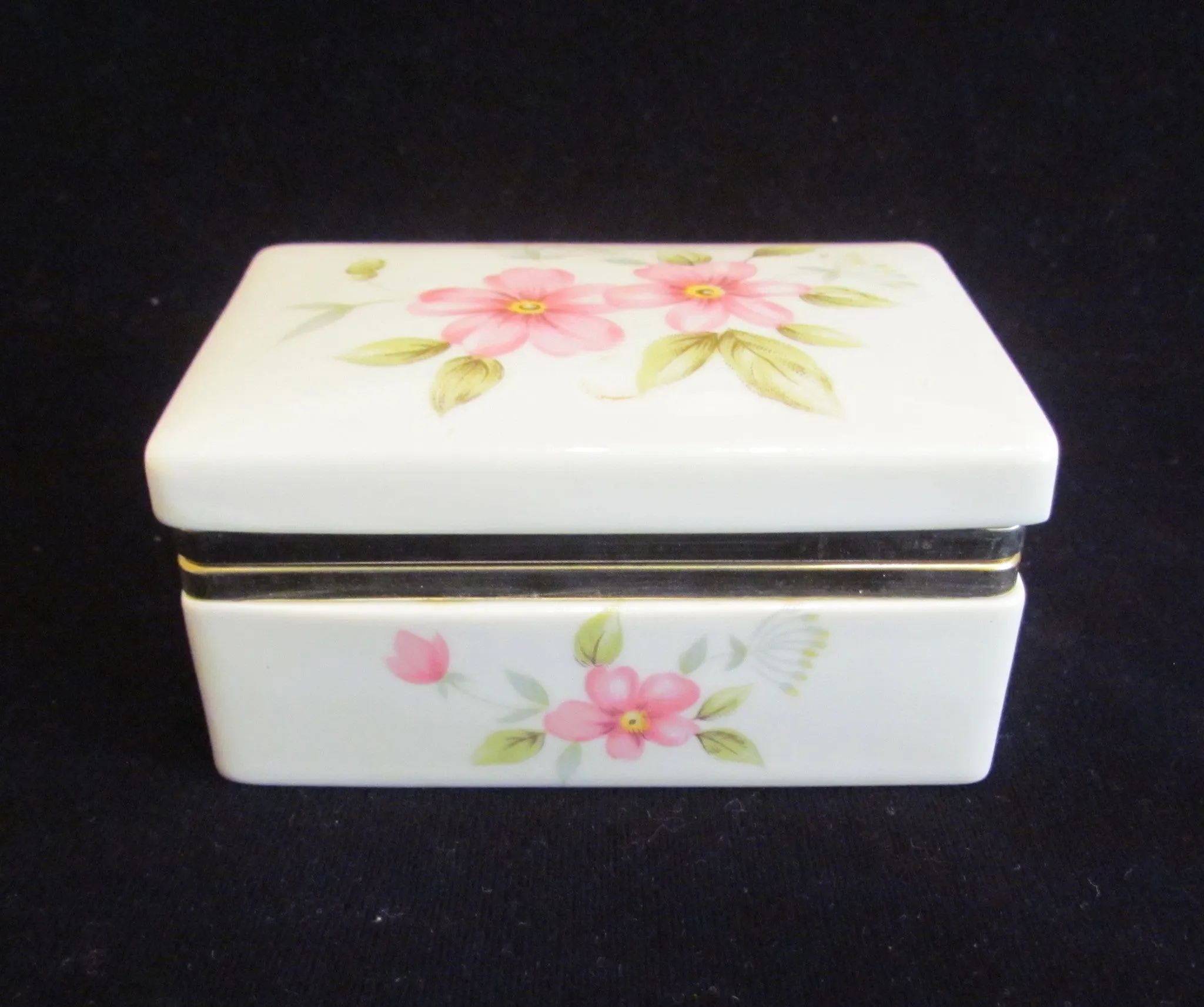 Vintage Box Jewelry Box Trinket Box Ceramic Box Floral Box Porcelain Box